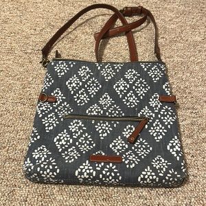 Lucky brand blue and white purse